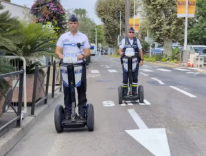 Lire la suite à propos de l’article Segway Patroller : La Police Municipale de Cannes sur des Gyropodes Segway